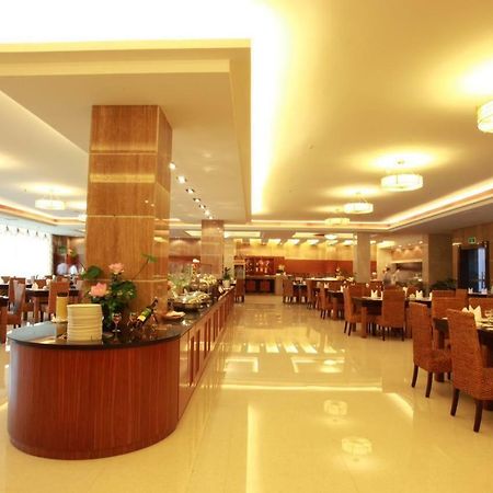 Wuyishan Yuanhua International Grand Hotel Extérieur photo